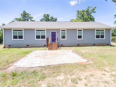 115 Benton Rd