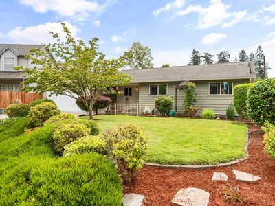 1824 Jonathan Ct NE