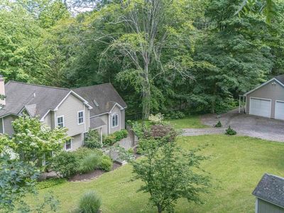 975 Taylorsville Rd