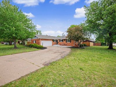 543 Crestwood Rd