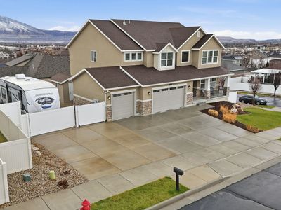 11247 S Great Neck Dr W