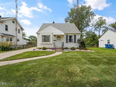 Property at 586 Sylvandale Ave, Oregon, OH