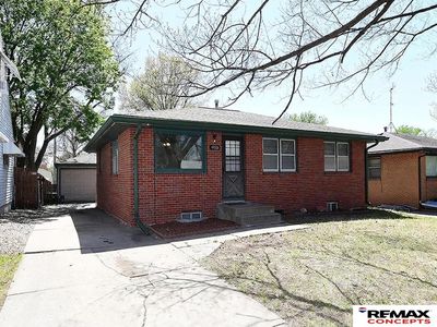 4935 Fremont St