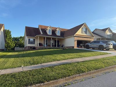 241 Hibiscus Ln