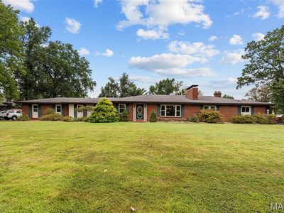 Property at 20 Lemp Rd, Saint Louis, MO