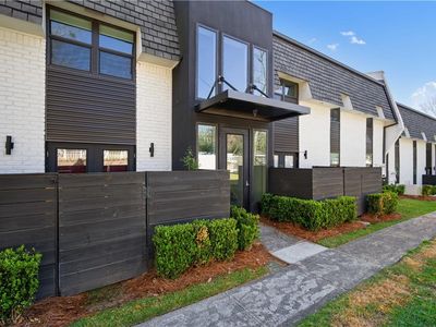 3655 Old Shell Rd APT 121