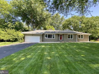 2213 Jones Ln