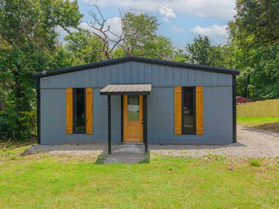 1729 County Road 4430