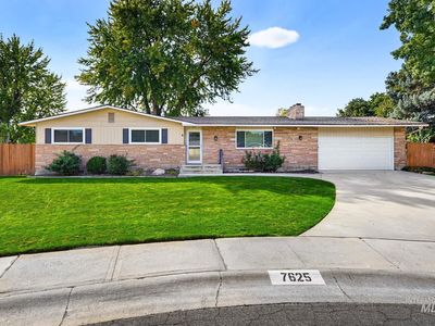 7625 W Cherrywood Cir