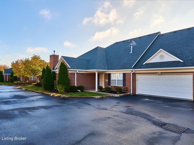 Property at 4802 Whitekirk Ct, Graymoor Devondale, KY