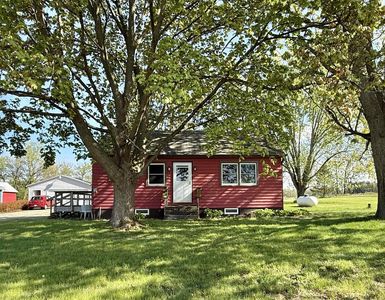 8403 E Highway 67