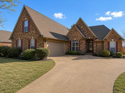 495 Hedge Rose Blvd
