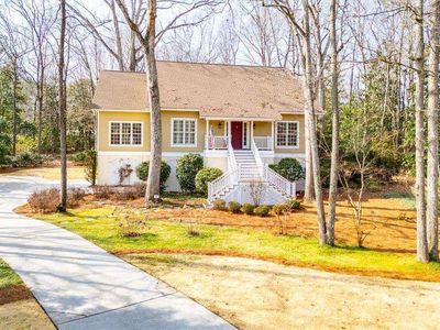 211 Habersham Pl