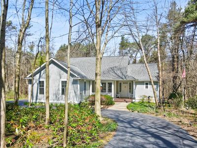 2700 Deep Forest Way