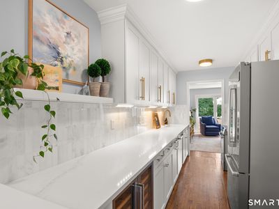 68 Lakeview Avenue #5