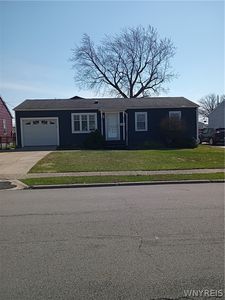 293 Desmond Dr