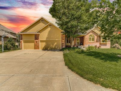 126 S Coach House Rd