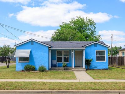 1732 2nd St