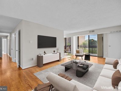 5300 Holmes Run Pkwy APT 815
