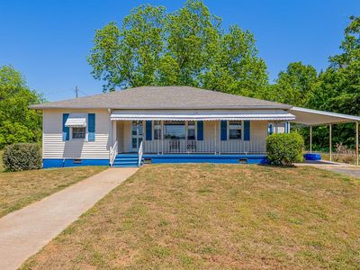 721 Sandy Ford Rd
