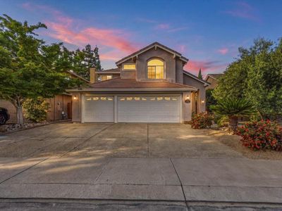 2735 Tejon St