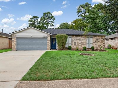 22307 Roseville Dr