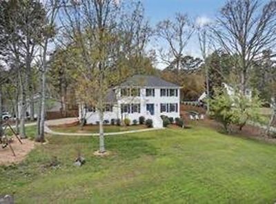 1199 Ashley Lake Dr