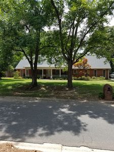 105 International Blvd