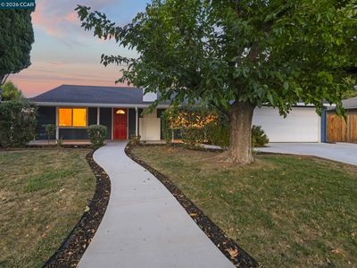 1555 Violet Way
