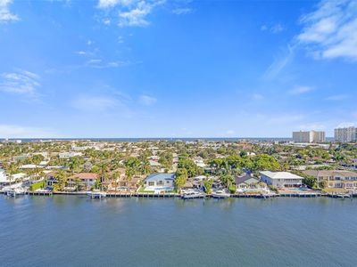 3100 NE 48th St #PH14