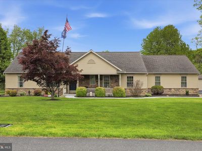 28 Farmington Way