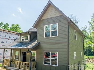 35 Emmett Ln