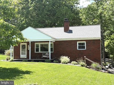 235 Deepwood Dr