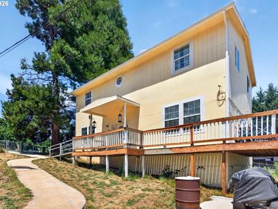 459 Lydia St