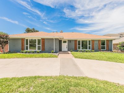 2505 Kelsey Dr