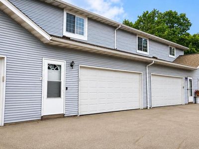 501 Slinger ROAD #E 2