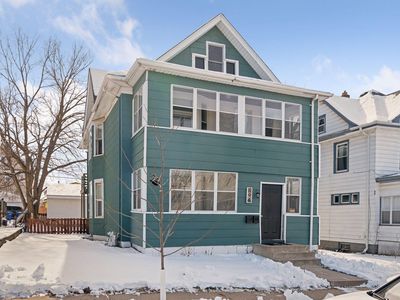 694 Central Ave W
