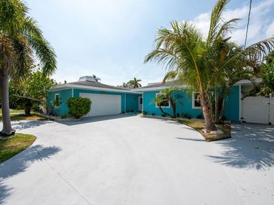4643 Bay Crest Dr