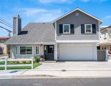 2001 Dufour Ave