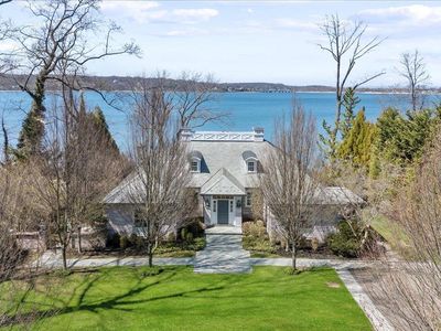 516 Centre Island Road