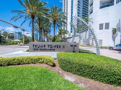 15901 Collins Ave APT 2504