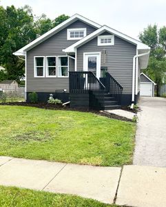 1700 Franklin Ave