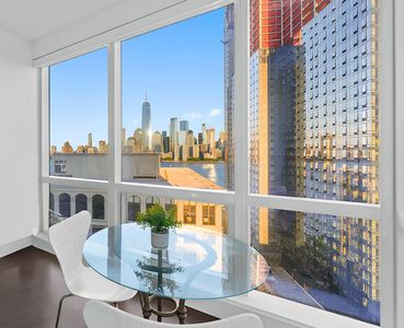 77 Hudson St APT 1909