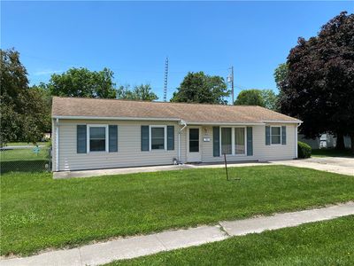 709 S 5th Pl