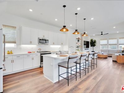 27525 Illumination Ct