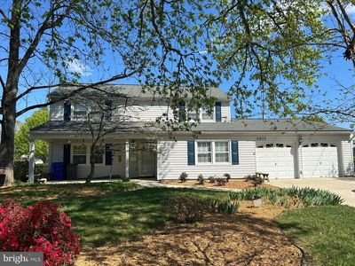 2903 Twisting Ln