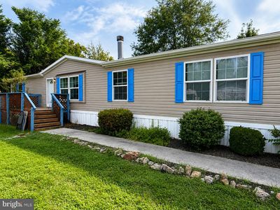 339 Vine Cir