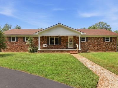 87 McDougal Dr
