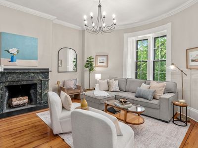 50 Monument Sq APT 5