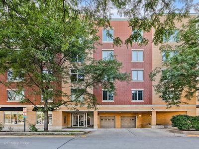 Property at 8000 Kilpatrick Ave Unit 2F, Skokie, IL